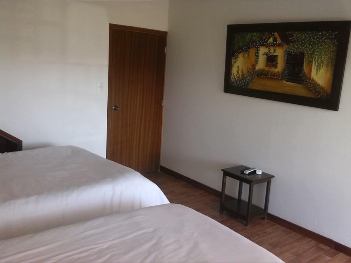 San Benito Hotel ติบาโซซา ภายนอก รูปภาพ